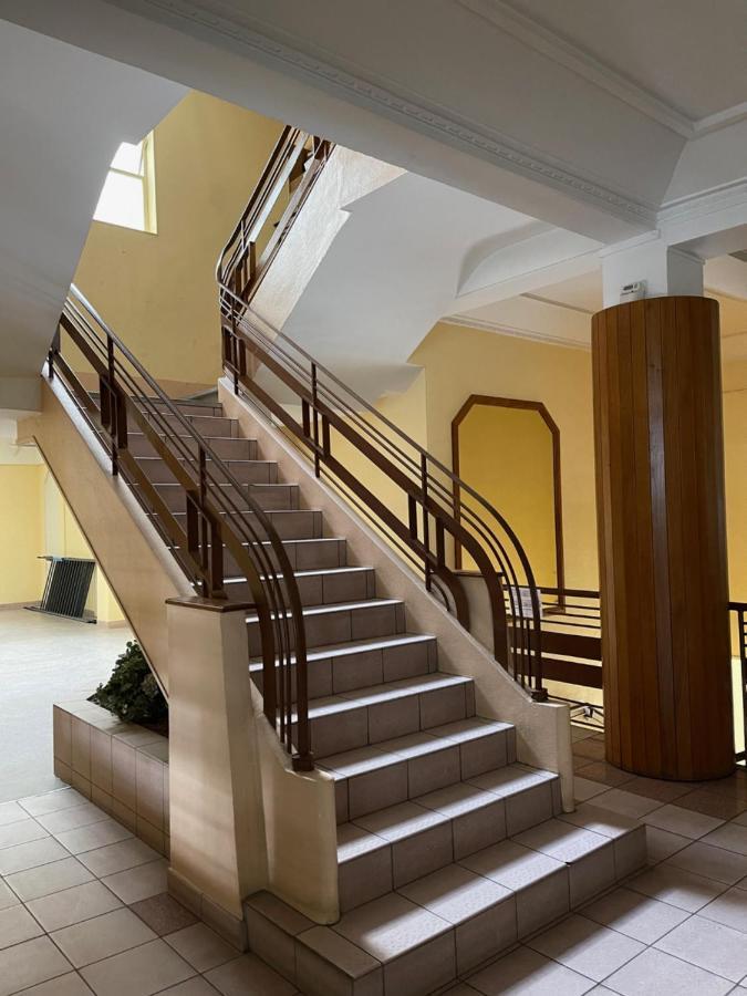Appartement Le Palais Du Commerce Vichy Exterior foto